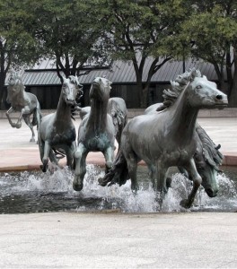 Mustang escultura